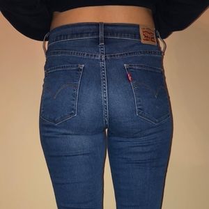 Levi's Skinny Blue Jeans